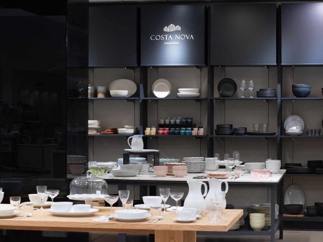 O primeiro espaço exclusivo da COSTA NOVA na Bloomingdale’s