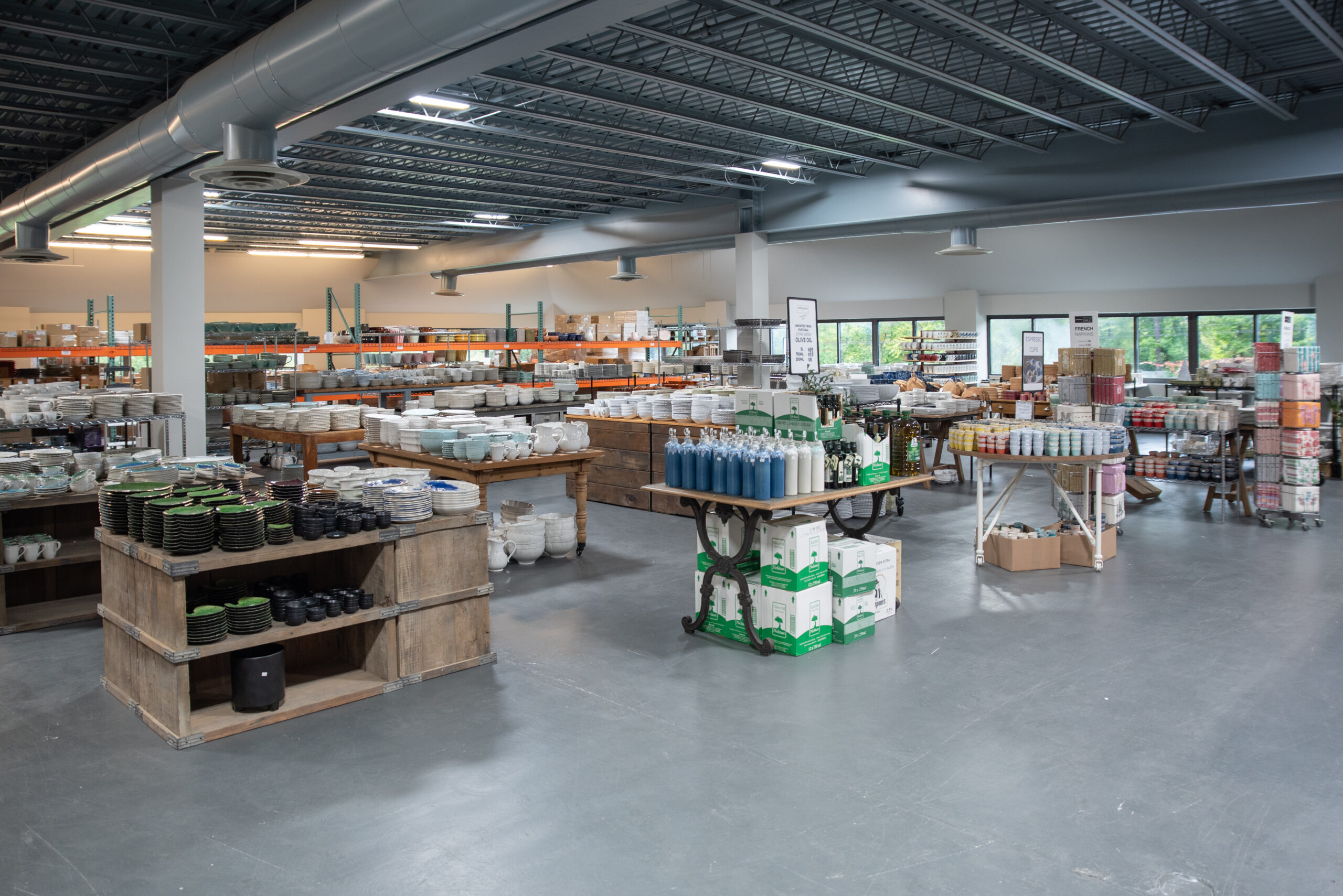 COSTA NOVA abre Factory Outlet & Showroom permanente em Brewster, Nova Iorque